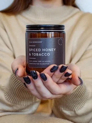 spiced honey & tobacco soy wax candle